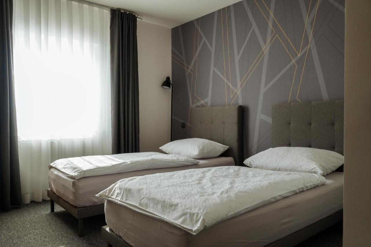 Guest House Tri Zvezde Kocevje Buitenkant foto